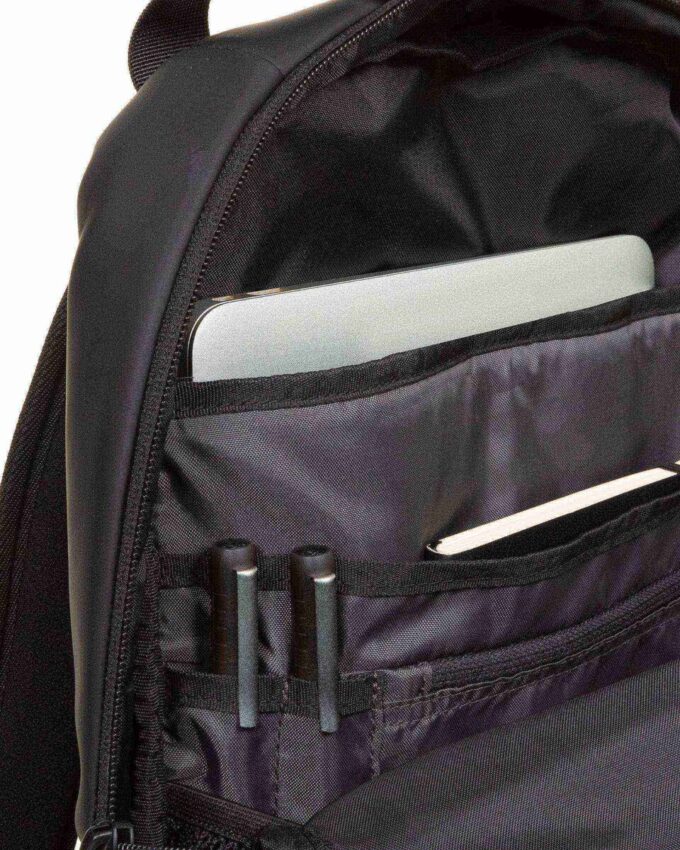 BORSA TECUM