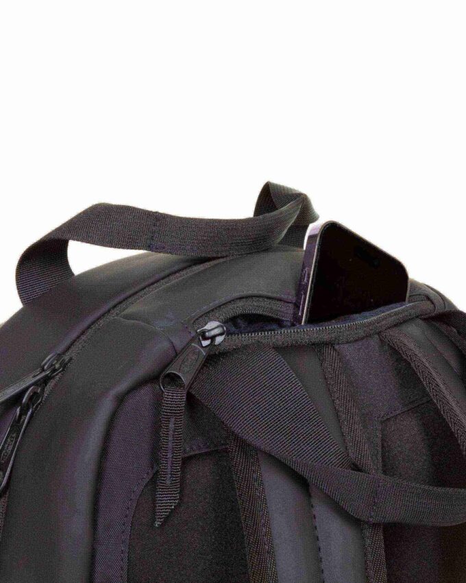 BORSA TECUM
