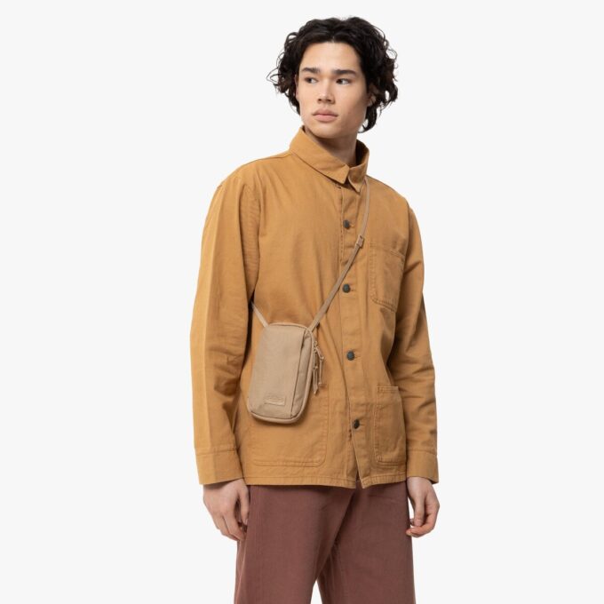 CNNCT F POUCH